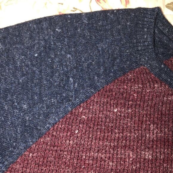 GAP XL Waffle Knit Color Block Burgundy Navy Heathered Crewneck Thermal - Picture 8 of 12
